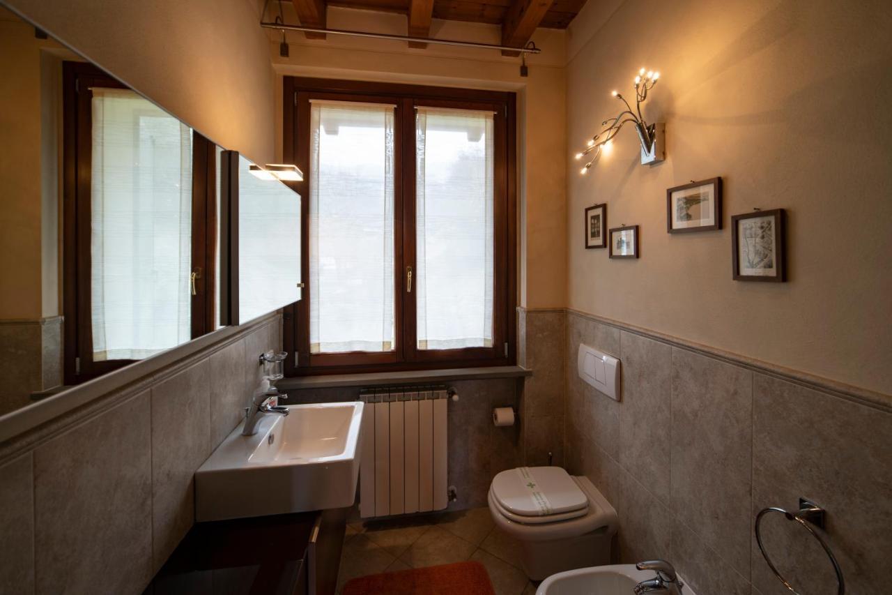 Romantic Lake View House سولتسانو المظهر الخارجي الصورة